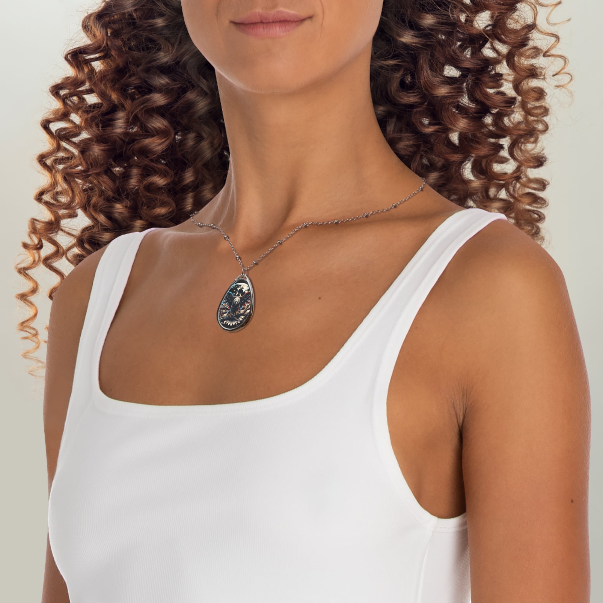 Artistic Oval Necklace with Eagle Design – Unique Boho Jewelry for Nature Lovers